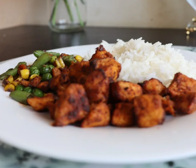 Stir fry veggies and chicken with steam rice – (healthy recipe)